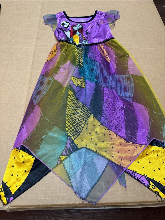 Disney Other - ##550. Size M(8), Disney Purple Patchwork Halloween Skirted Dress/Yellow Accents